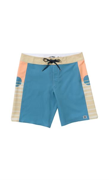 Billabong D Bah Pro 18.5" - Performance Board Shorts for Men