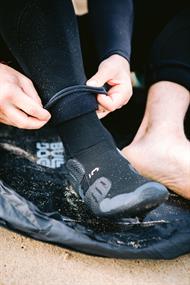 C-Skins  - Session 5mm Adult - Round Toe Surf Shoes