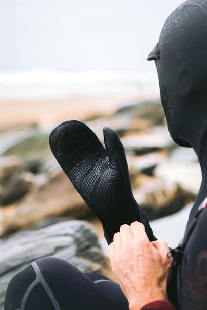 C-Skins  - Wired+ 7mm - Mittens Surf Gloves