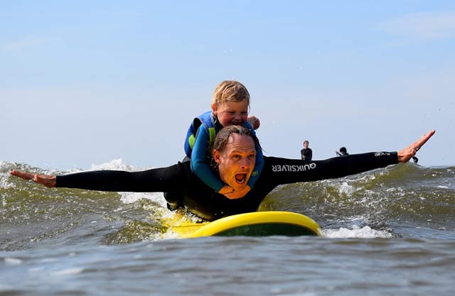 Family_surf_main_banner_mobile
