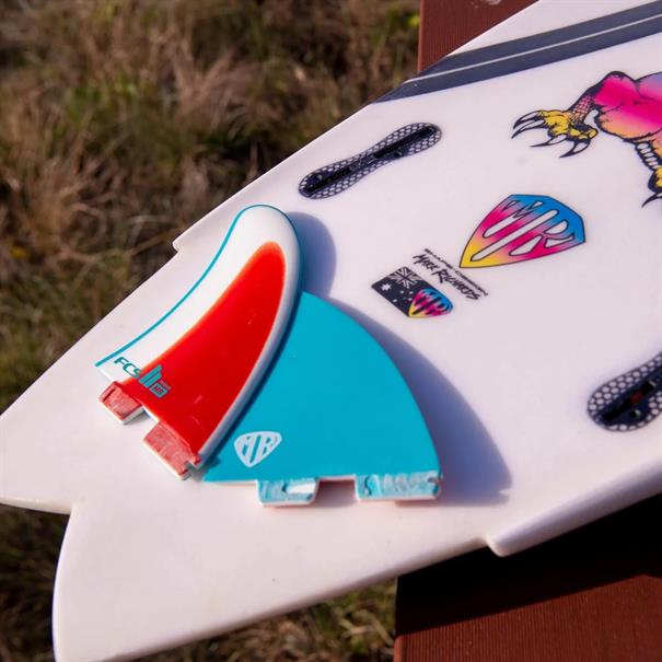 FCS Mark Richards Freeride Performance Glass Twin Fins