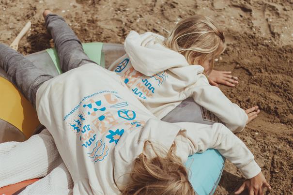 Hart Get Together - Kids Unisex Organic Hoodie