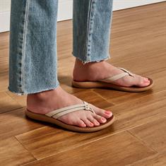 Olukai Kapehe Luana - Beach Sandals for Women