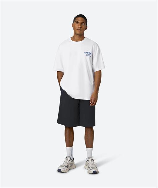 On Vacation Island Radio - Unisex T-shirt met korte mouwen