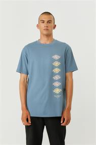 Pukas Anemona Difu - Short Sleeve T-Shirt