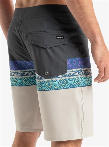 Quiksilver Surfsilk - Board Shorts for Men