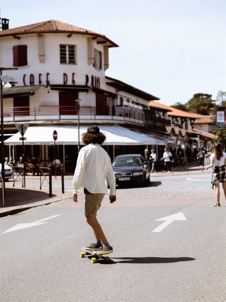 Slide Gussie 31" Spoon - Surfskate