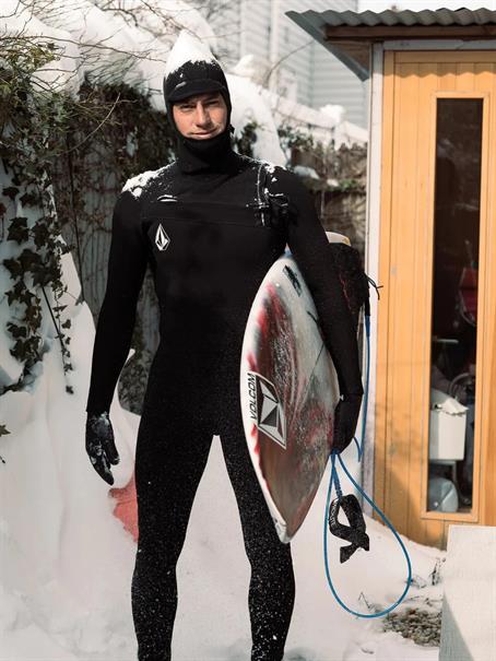 Volcom 5/4/3mm Modulator Hooded Chestzip Wetsuit