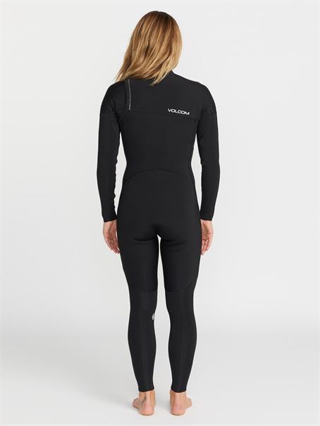 Volcom Women 4/3 full suit